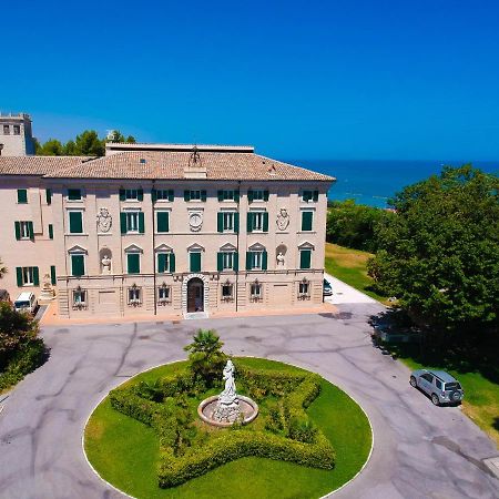 Domus Stella Maris - Casa Per Ferie Hotel Ancona Eksteriør billede