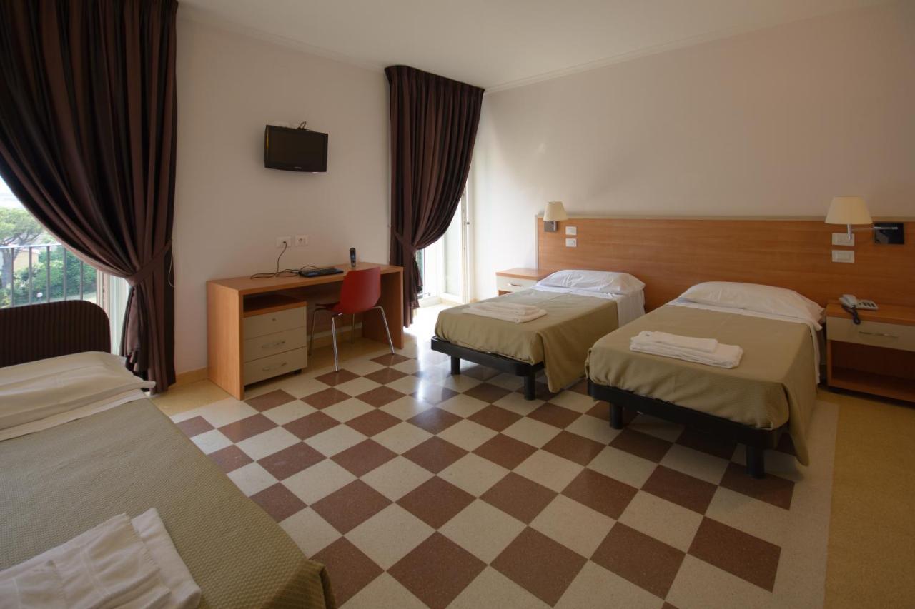 Domus Stella Maris - Casa Per Ferie Hotel Ancona Eksteriør billede