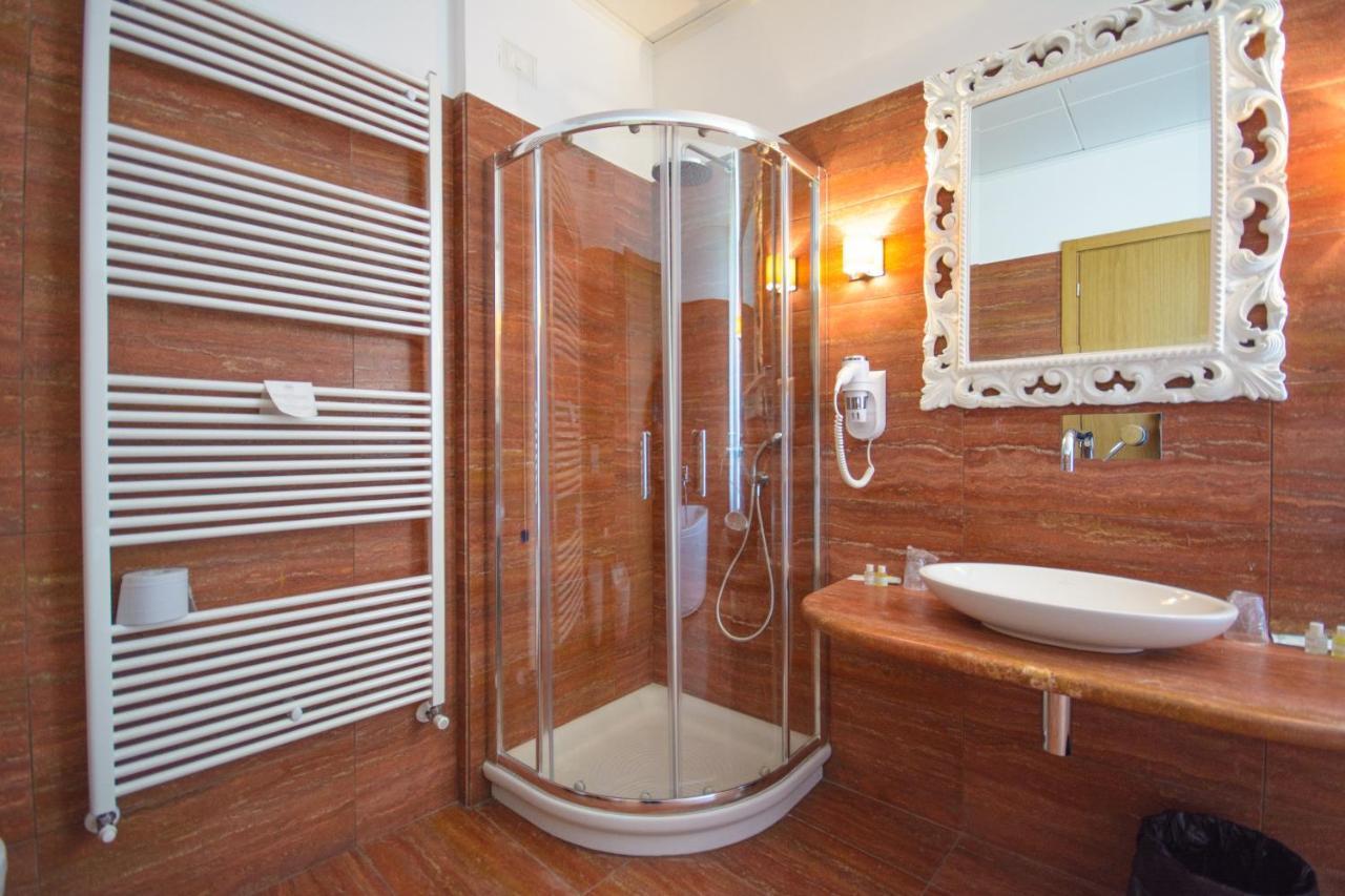 Domus Stella Maris - Casa Per Ferie Hotel Ancona Eksteriør billede