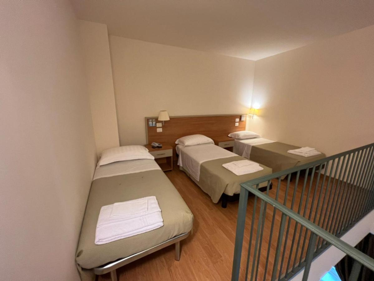Domus Stella Maris - Casa Per Ferie Hotel Ancona Eksteriør billede