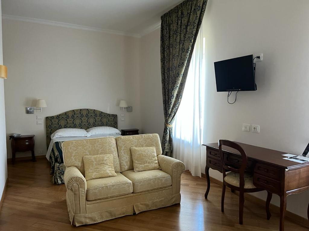 Domus Stella Maris - Casa Per Ferie Hotel Ancona Eksteriør billede