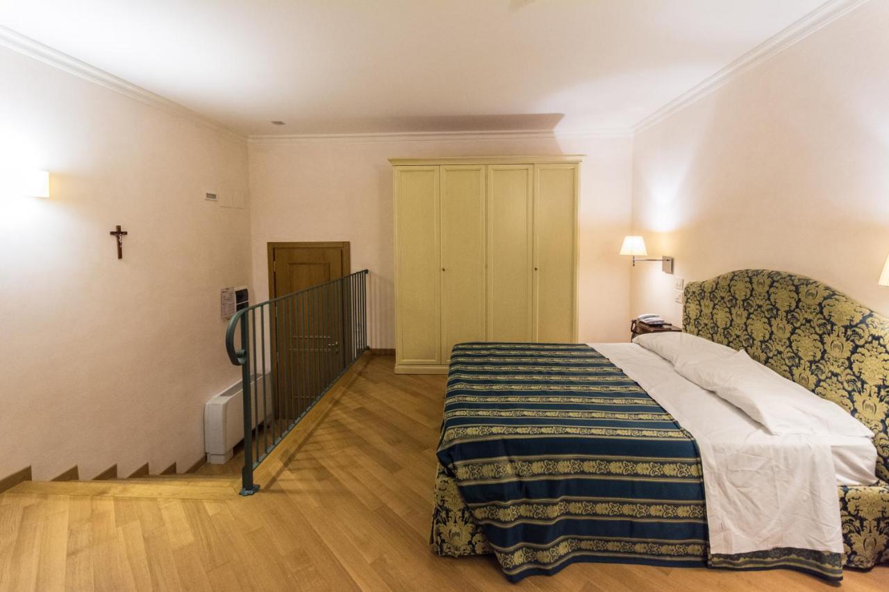 Domus Stella Maris - Casa Per Ferie Hotel Ancona Eksteriør billede