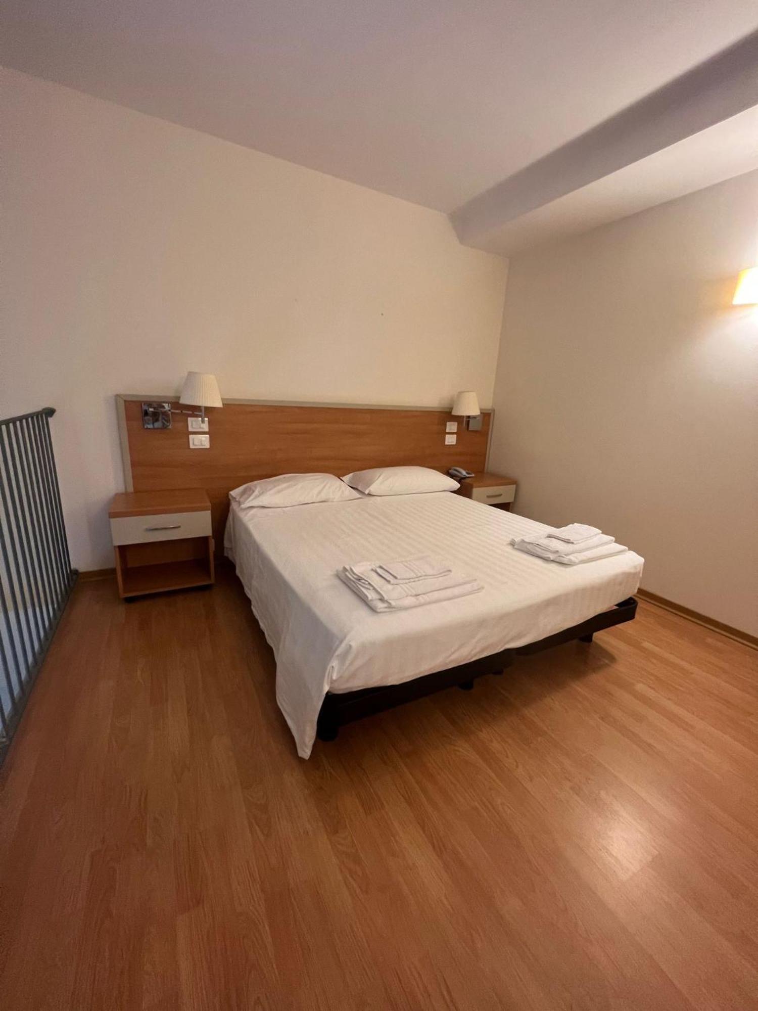 Domus Stella Maris - Casa Per Ferie Hotel Ancona Eksteriør billede